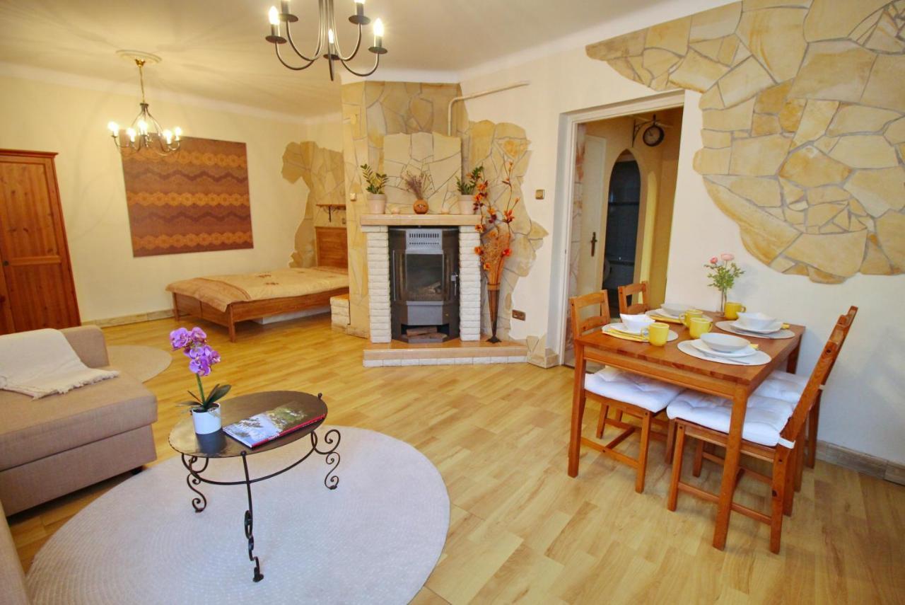 Cosy Castle Apartment Budapeşte Dış mekan fotoğraf