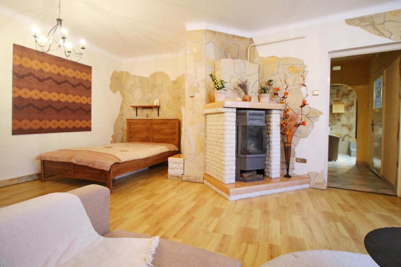 Cosy Castle Apartment Budapeşte Dış mekan fotoğraf